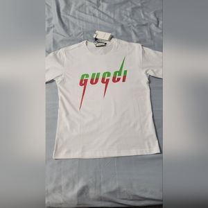Gucci tshirt